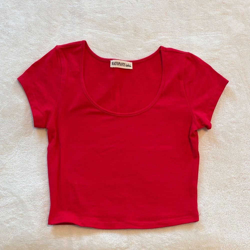 Hatopants Red Top